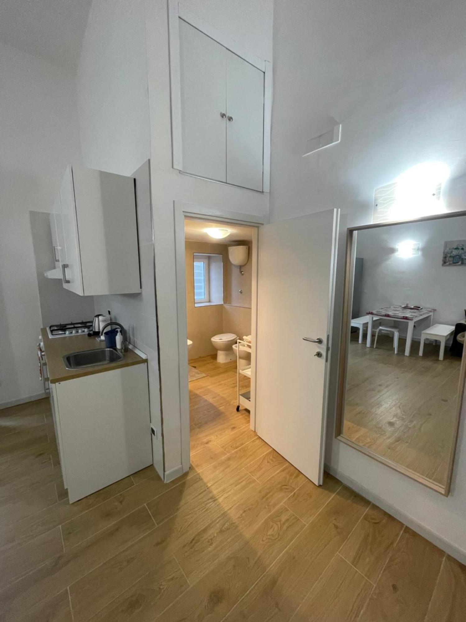 Sandy Street Apartment Naples